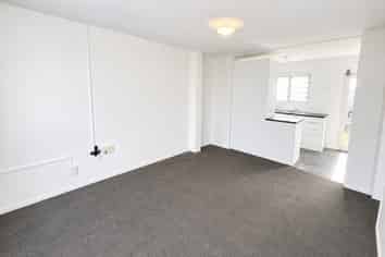 10/29 Cameron Road, Hillcrest