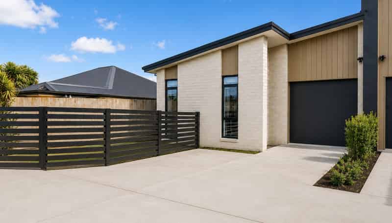 1/333 Horsham Downs Road, Rototuna North