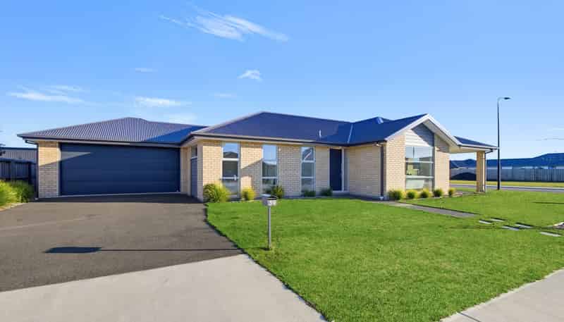 39 Chambers Avenue, Woodend