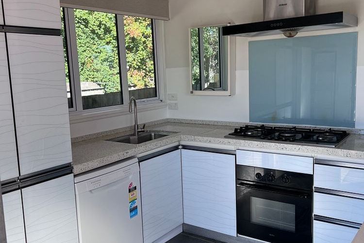 SHORT TERM - 9 Piko Crescent, Riccarton - Vista 3