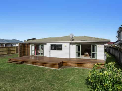 27 Ohiwa Parade, Ohope