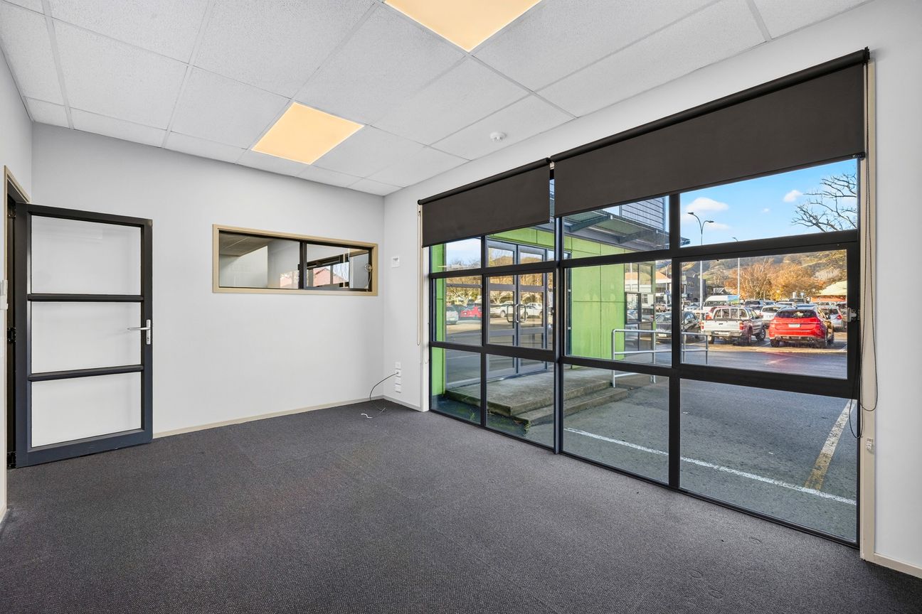 Flexible Office Space with Excellent Parking - Ansicht 6