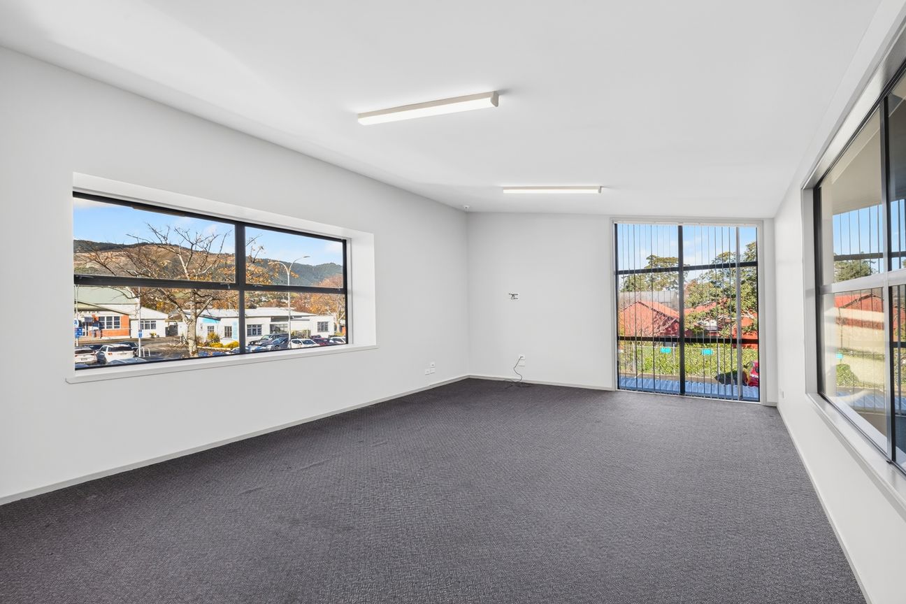 Flexible Office Space with Excellent Parking - Ansicht 3