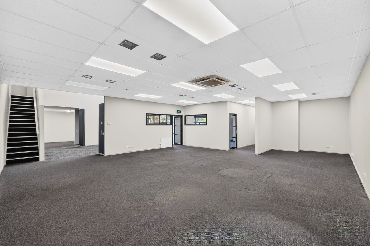 Flexible Office Space with Excellent Parking - Ansicht 5