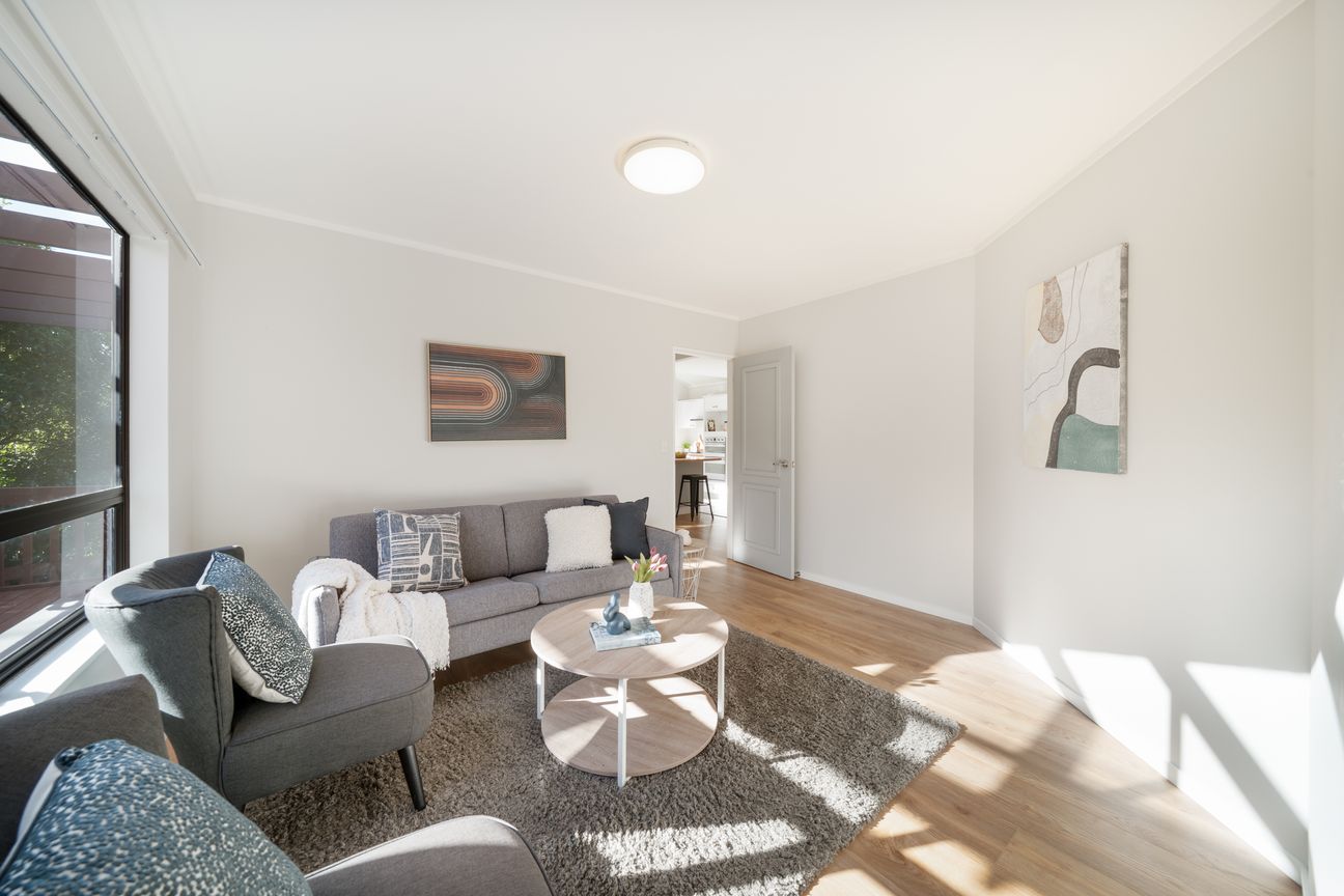 LOVE THE LOCATION – pohled 5