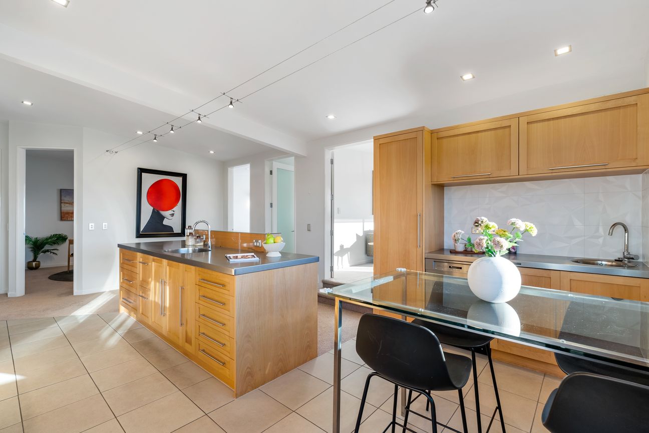 SUN, SPACE AND STUNNING VIEWS - Vista 4