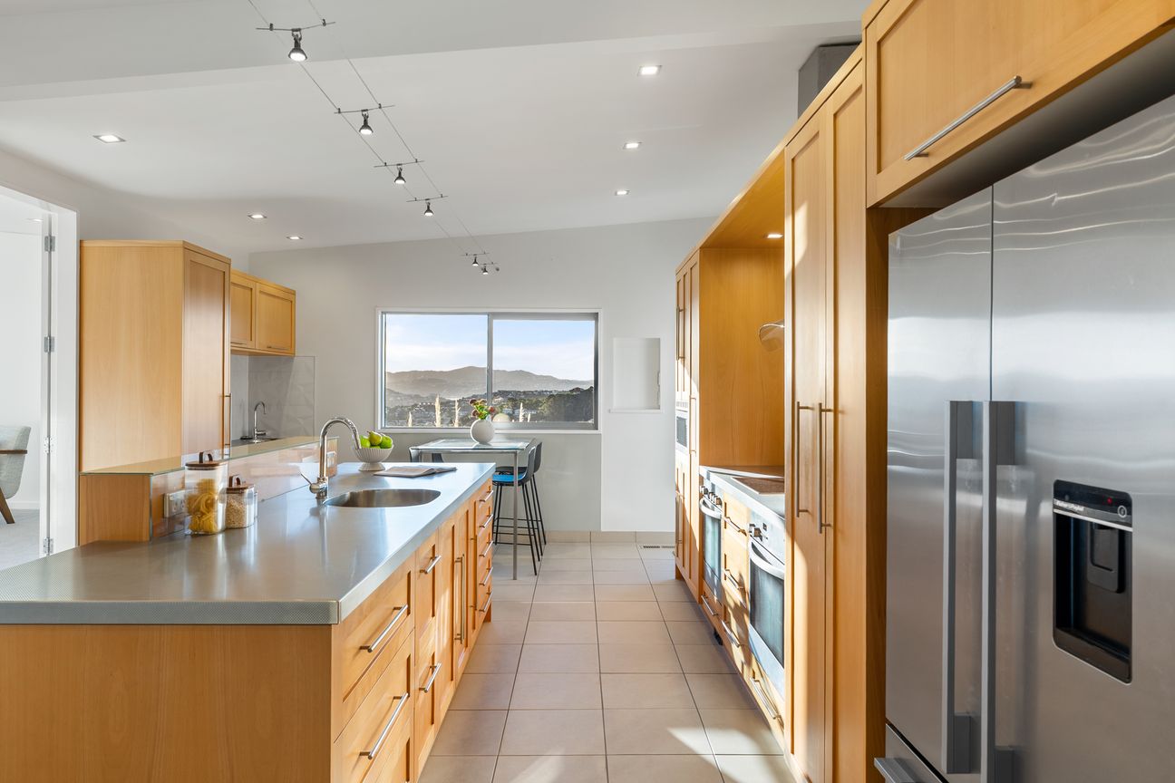 SUN, SPACE AND STUNNING VIEWS - Vista 5