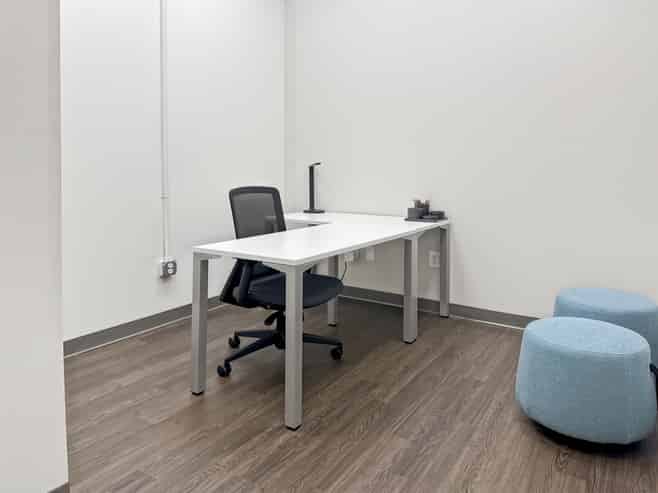 Office access in HQ UrbanHub Wellington