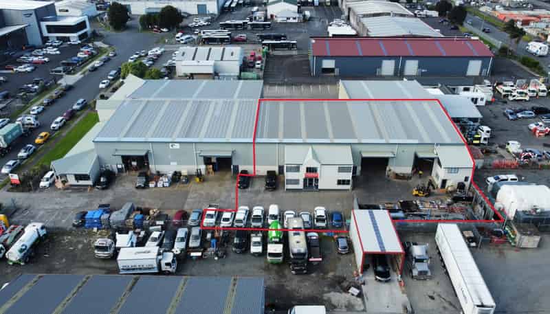 B and C/3 Heb Place, Takanini