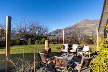 1 Witley Lane, Quail Rise, Lower Shotover