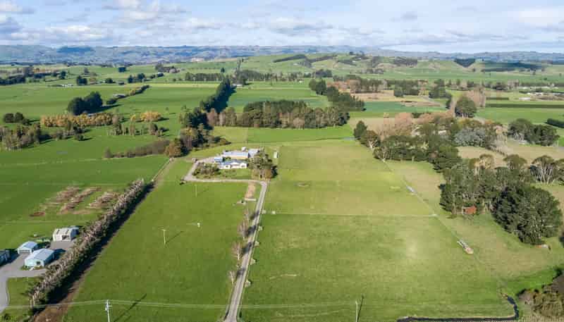 30 Dorset Road, Carterton