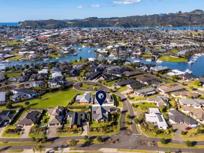 1 Topping Place, Whitianga