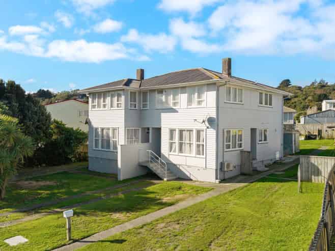 70-72 Waihemo Street, Waitangirua