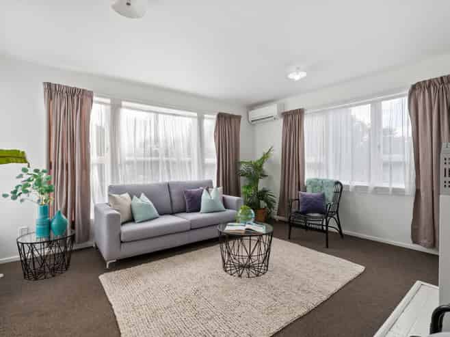70-72 Waihemo Street, Waitangirua