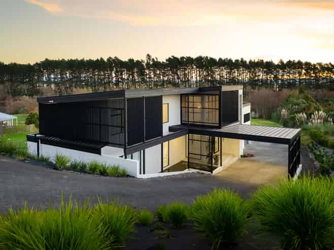 2221 River Road, Horsham Downs