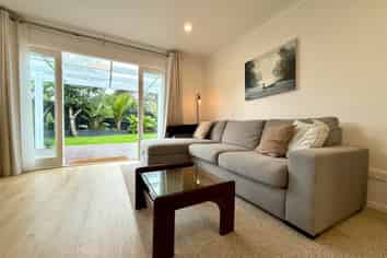 21 Government Road, Raglan