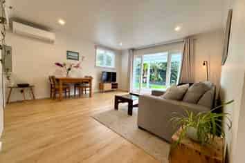 21 Government Road, Raglan