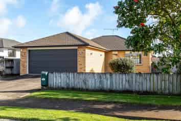 15  Raabia Close, Parakai