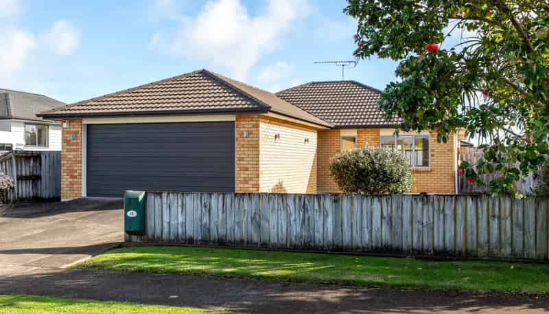 15  Raabia Close, Parakai