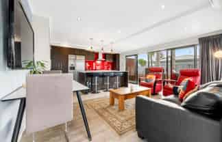 4 Wakelin Road, Beachlands