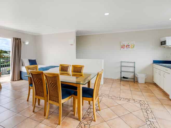 Investment, Accommodation & Development Opportunity