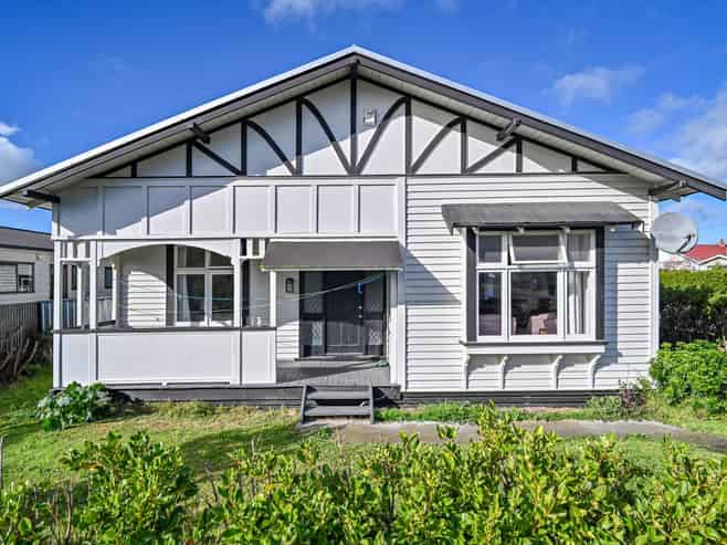 900 Albert Street, Parkvale