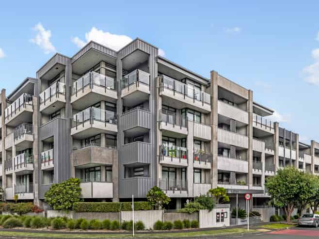 405/2 Bluegrey Avenue, Stonefields