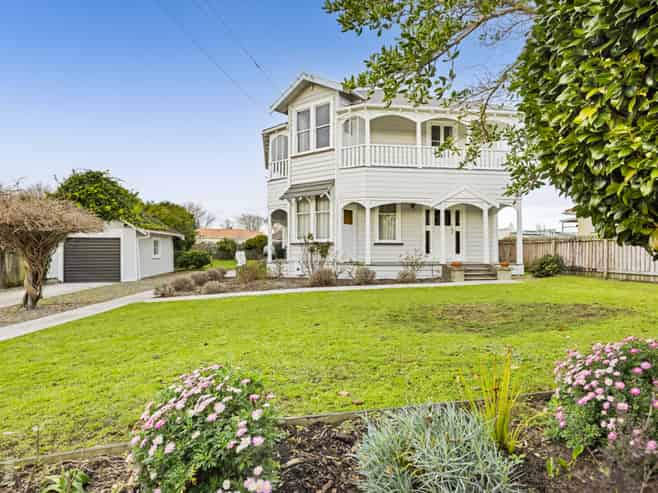 68 Collins Street, Hawera