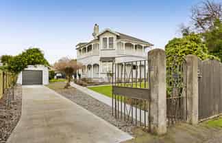 68 Collins Street, Hawera