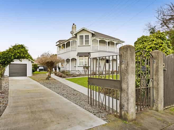 68 Collins Street, Hawera