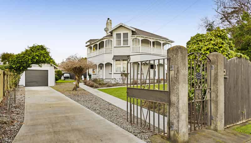 68 Collins Street, Hawera
