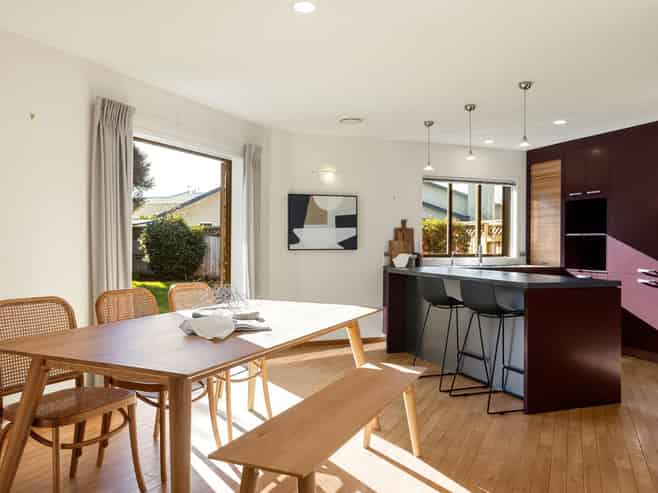 9 Jaemont Court, Huntington