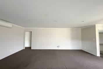 25 North Crest Drive, Onerahi