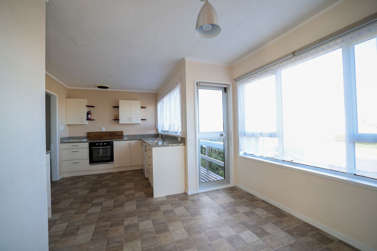 Stunning Sunny Home with Lake & Mountain Views - Ansicht 5