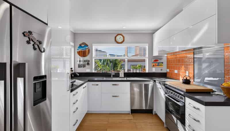 11/180 Charles Street, Westshore