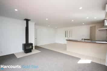 8A Adams Street, Waihi