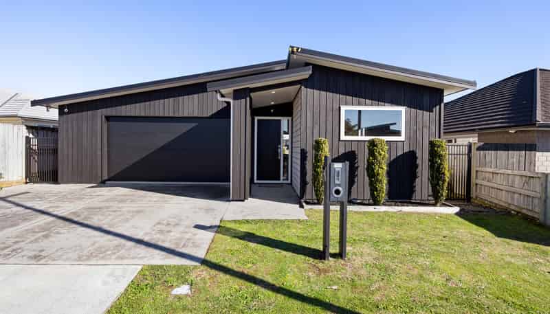 11 McCorquindale Drive, Flagstaff