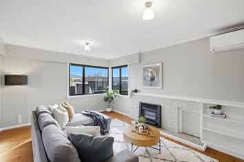 18 Lincoln Road, Springvale