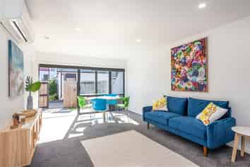 7/71B Main Road, Redcliffs