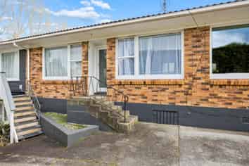 2/1058 Great North Road, Point Chevalier