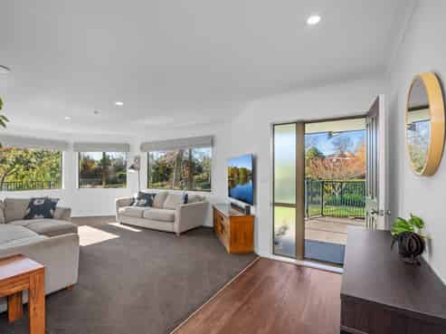 2 Autumn Place, Ohauiti