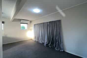 5A Taupo Street, Green Bay