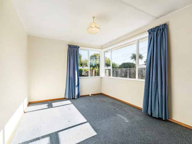 15 Marama Crescent, Spotswood