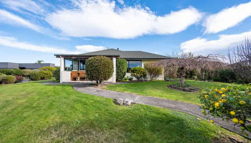 6 James Cross Place, Mapua