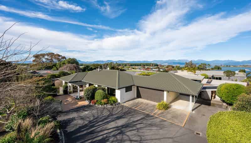 6 James Cross Place, Mapua