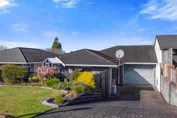 14 Sandel Rise, Merrilands