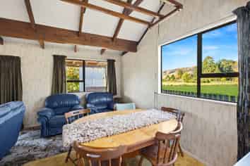 83 Hazeldine Road, Waikaia