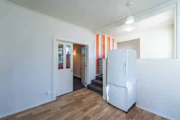 18 Maltby Avenue, West End