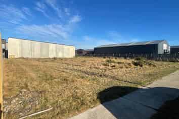 North Facing Plot in Ravenswood