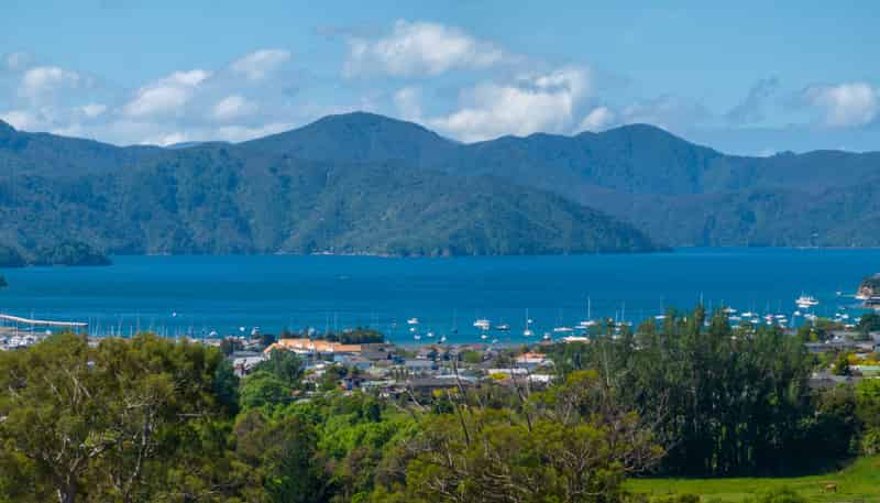 10 Raukura Rise, Picton